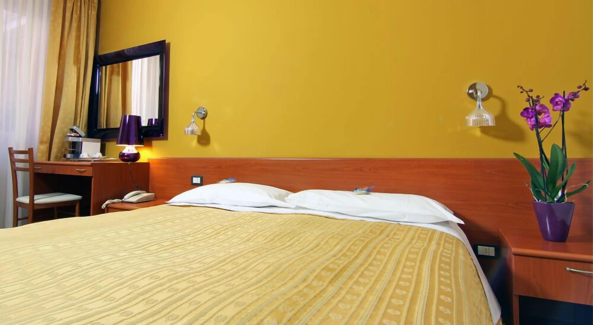 Albergo Al Viale Триест Екстериор снимка