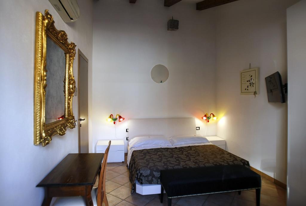 Albergo Al Viale Триест Екстериор снимка